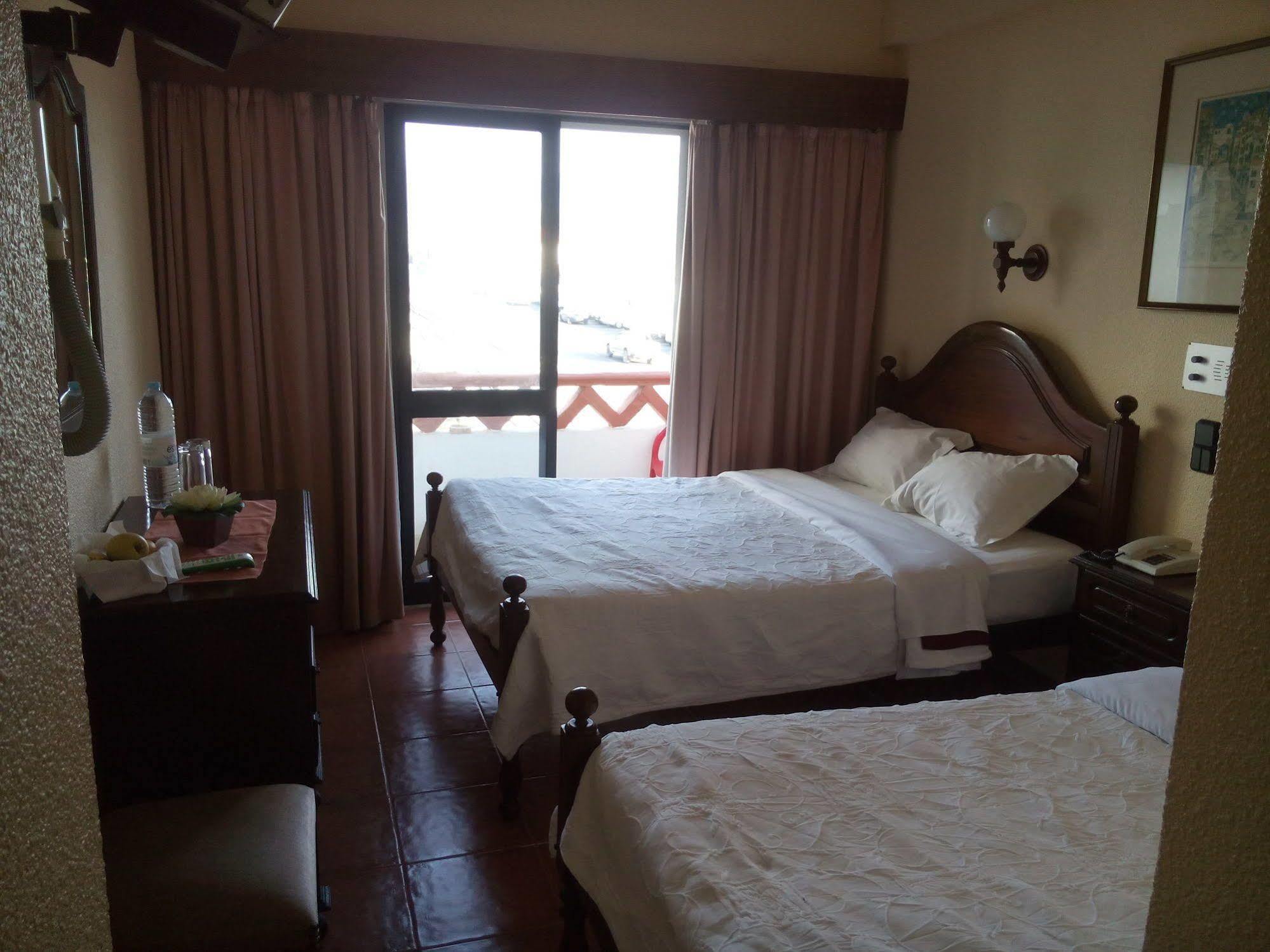 Wot Sintra Ocean Hotell Azenhas do Mar Eksteriør bilde